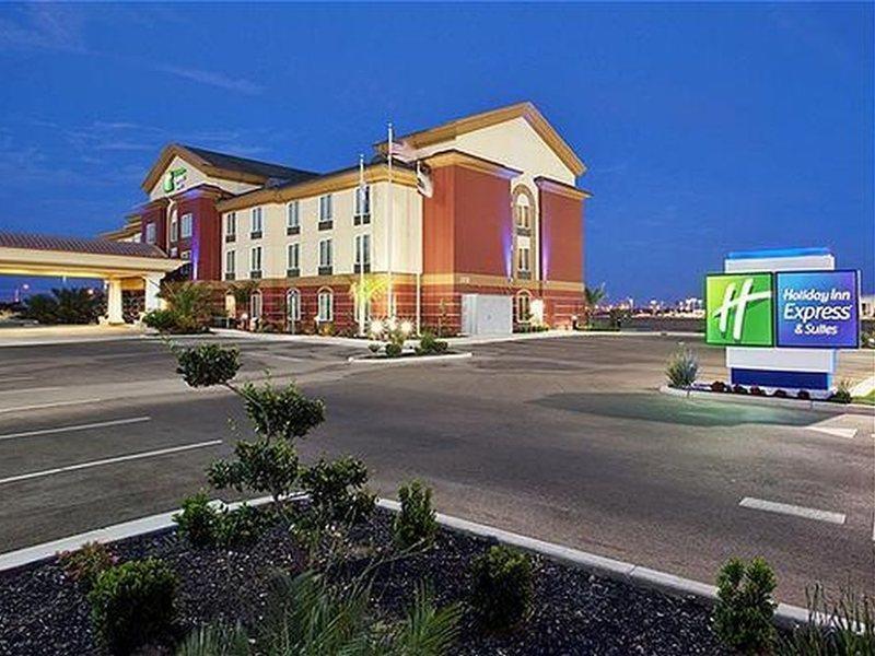 Hotel Express & Yosemite Park Area By Ihg Chowchilla