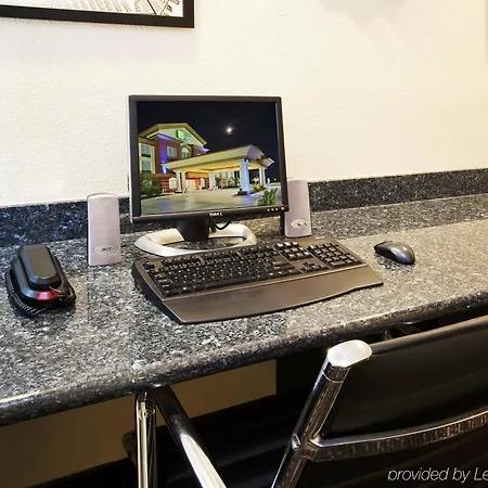 Holiday Inn Express & Suites Yosemite Park Area By Ihg 